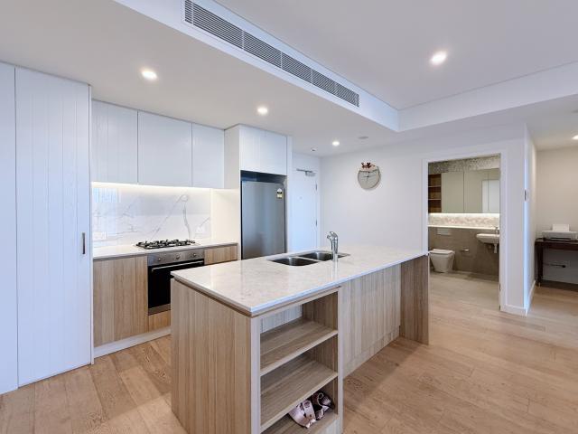 A New Height of Luxury for Erskineville! TWO Bedroom for Lease! FURNISHED! TIMBERFLOOR ONLY!