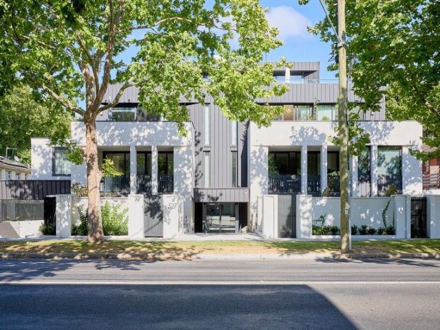 A New Standard for Garden Apartments