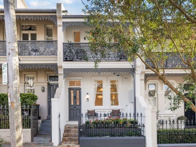 A Newly Transformed Paddington Beauty In A Prized Neighbourhood, 500m To Five Ways