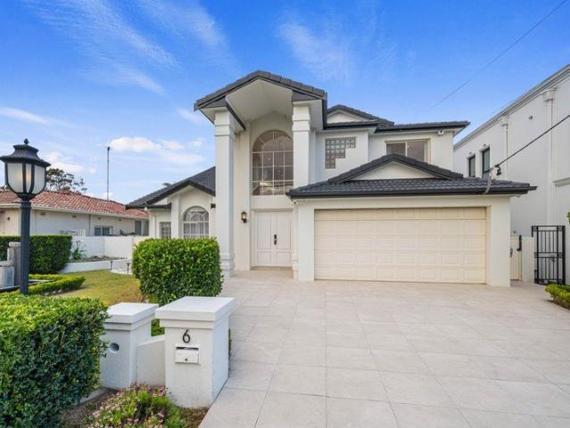 A North Facing Waterfront Masterpiece