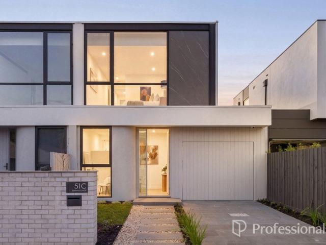 A North Facing Luxury in the McKinnon Secondary School Zone