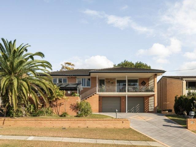 A Northerly Aspect Made For Family Living