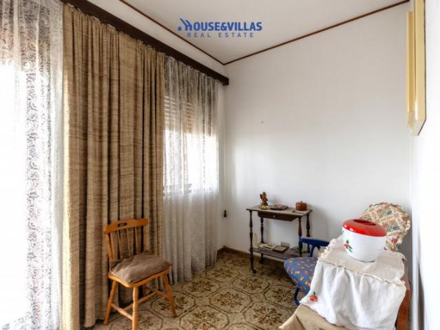A Noto Alta proponiamo in vendita un appartamento al primo p. 156m² Noto