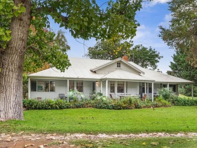 A Once in a Generation Lifestyle Property on 33.63ha 83.11 Acres