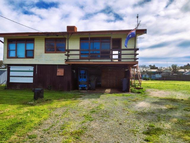 A Once in a Lifetime Canvas: Create Your Ultimate Country Masterpiece! Large Parcel of Land | Ultimate Renovator's Delight