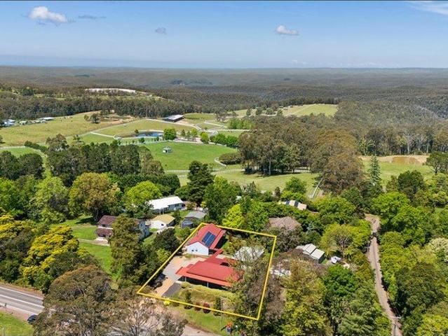 A One of a Kind Bilpin Property with Home, Office and Hall