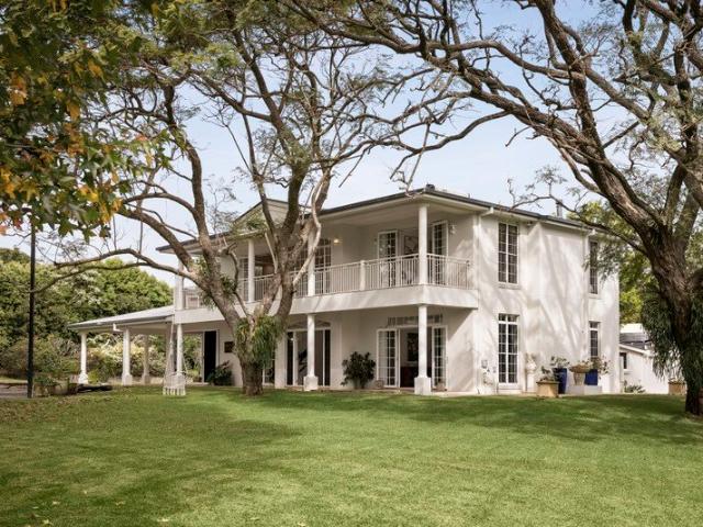A one of one estate in the heart of Ormiston