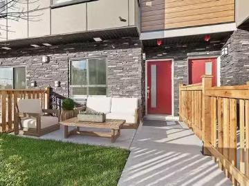 Greater Vancouver - Deck, Air conditioning