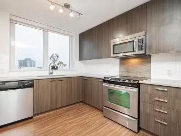 Greater Vancouver - Gym, Parking