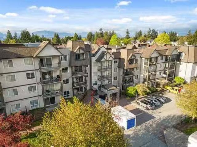 A Avenue, Surrey, BC, V3V 8C8 Single Family Property For Sal.