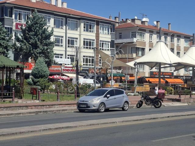 Aşağı Eğlence Mah.3+1 115m2 Kat Konumunda Güney Cephe Çift Balk