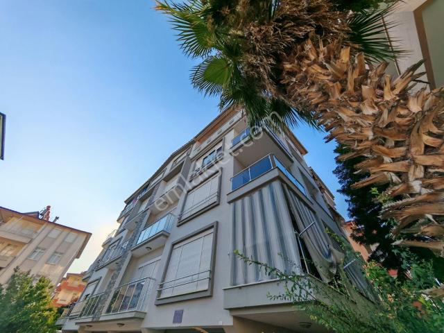 Aşağıhisarda Garajlı Güneydoğu Cepheli Satılık Dubleks Daire