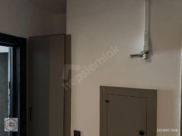 AŞAĞI ALATA'DA DENİZ MANZARALI 3+1 KAPALI MUTFAK KAFA DAİRE