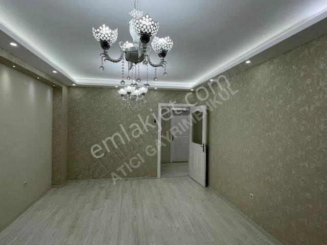 Aşağısöğütönü Yaşamkent Mah. Site İçi Lüx Bakımlı 3+1 Kiralık