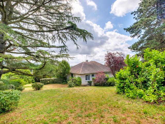 À acheter à Saint Didier Au Mont D'Or: maison avec 7 pièces