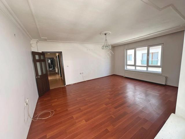 Çağalayan Düzlükte Bağımsız Salon 3 Balkonlu 3+1 Kiralık Daire