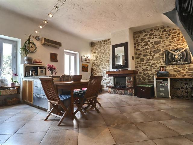 A Allauch, Maison de charme type 4 avec jardin ! 90m² Allauch