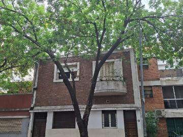 a alquiler ph 2 ambientes y medio, con patio