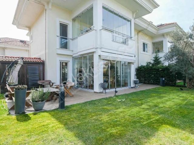Ağaoğlu My Country Sitesinde Asansörlü Satılık Villa