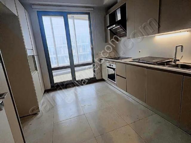 Ağaoğlu Maslak 1453de Satılık 2+1 Uygun Fiyatlı Manzaralı Daire