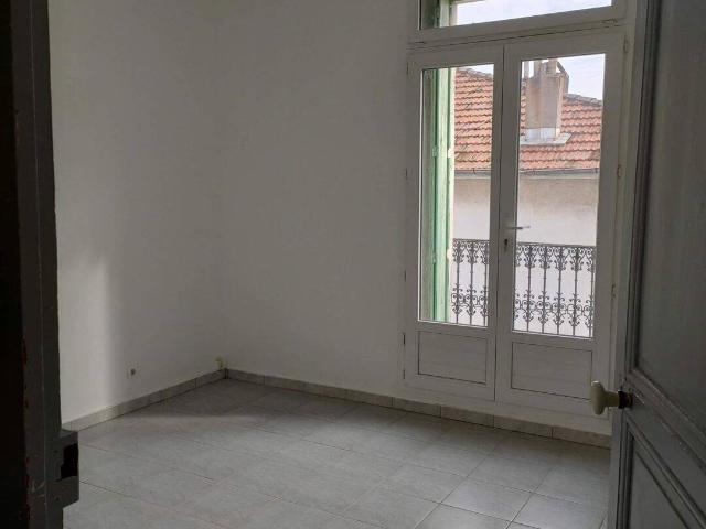 a Appartement 2 pièces