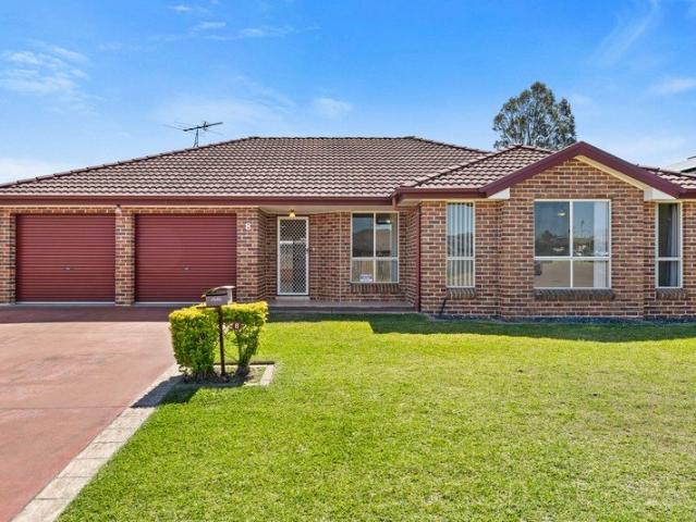 A Bumper First Home or Downsizer Minutes From Wine Country