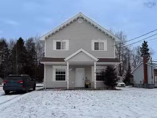 A & B 4 Alana Drive, Truro, NS, B2N 6P7 house for sale List.