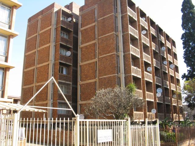 A BACHELOR FLAT TO RENT IN ARCADIA