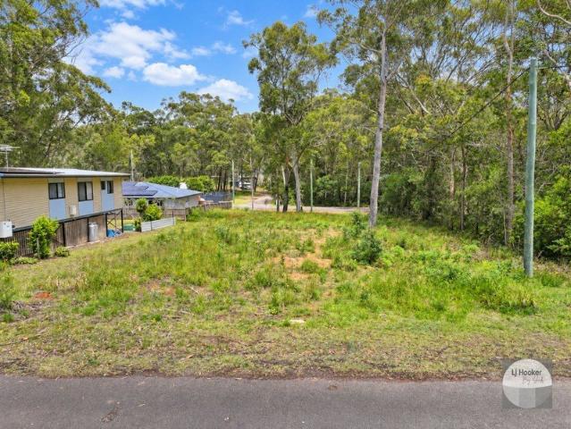 A Bargain Block in a Handy Northern End Location Near bowls Club