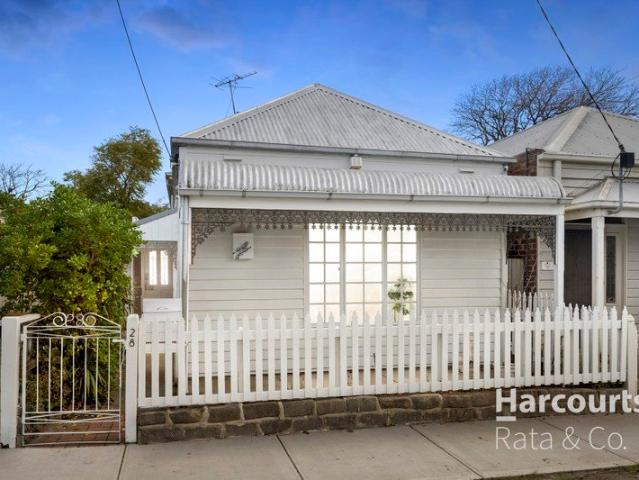 A Bayside Sanctuary of Timeless Character and Contemporary Comfort