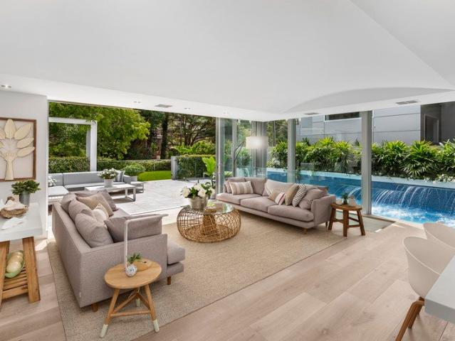 A Beach House of Rare Style, Space and Luxury