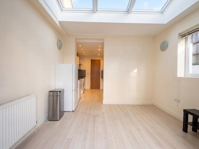 A beautiful 2 bedroom property in Archway, N19