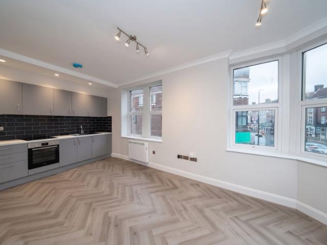 A beautiful 2 bedroom property in Harrrow HA3
