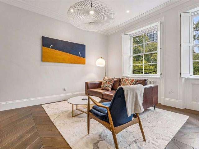 A beautiful two bedroom apartment on Westbourne Terrace