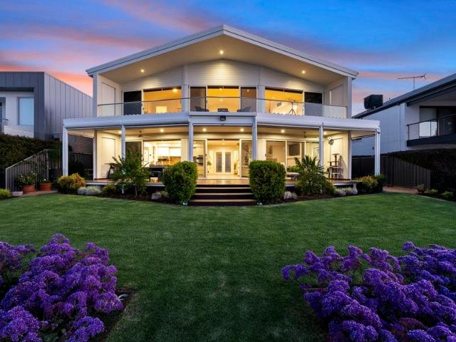 A beautiful, breathtaking, elegant residence on the waterfront