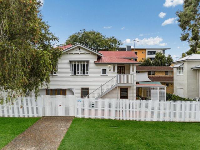 A beautiful classic Queenslander in the perfect location!