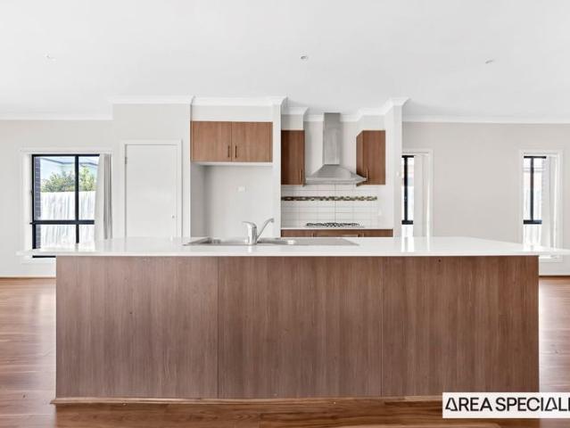 A Beautiful Family House in Truganina!