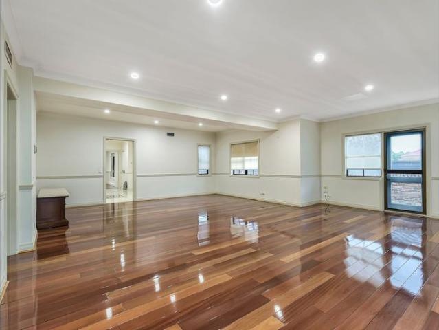A Beautiful Five Bedroom Inner City Brick Residence in a Prime Central Location