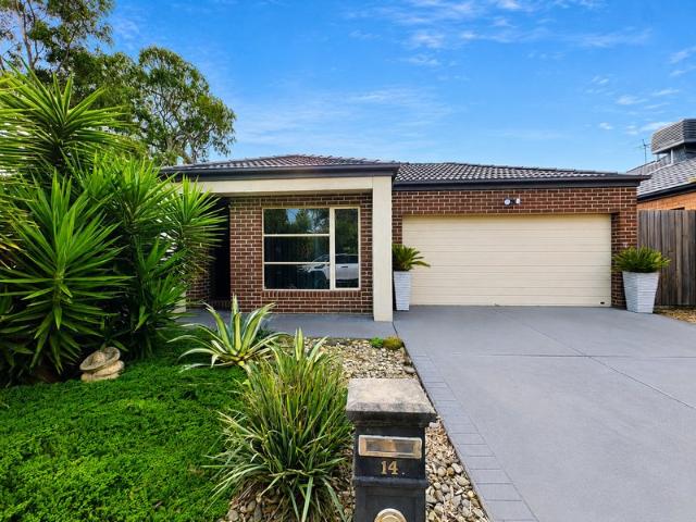 A Beautiful Home Designed for Family Living *APPLY FOR THIS PROPERTY NOW