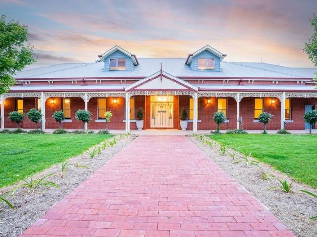 A Beautiful Rural Lifestyle with Endless Opportunity