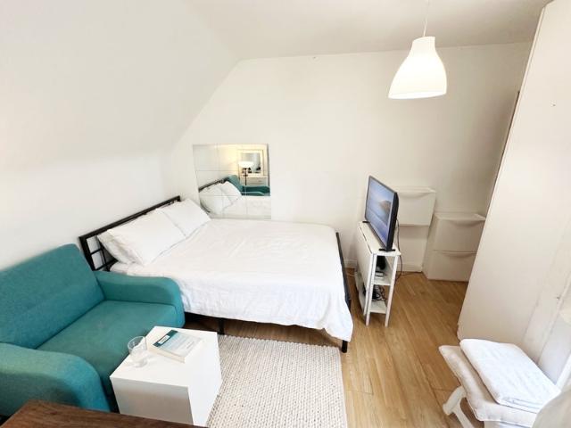 A beautiful studio flat in Muswell Hill N10
