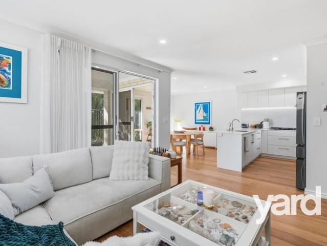 A Beautifully Designed Family Retreat
