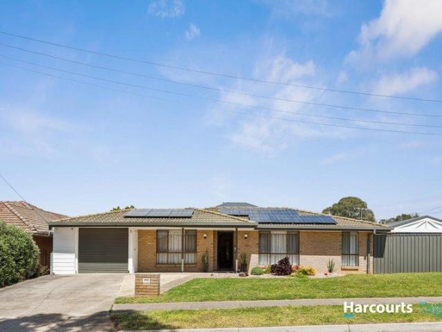 A Beautifully Presented, Fully Renovated Solar Powered Home with Enticing Outdoor Spaces
