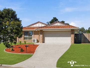 A beautifully refreshed home on a 650sqm block, vacant and ready to welcome its new owners