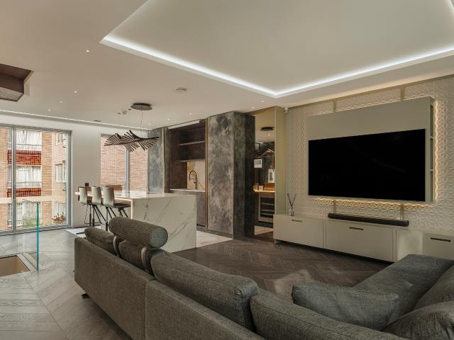 A beautifully refurbished townhouse in Belgravia