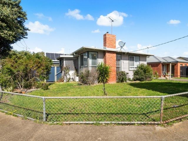 A beautifully renovated 1960s classic all the works done