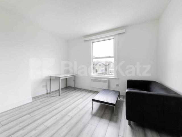A beautifully renovated one bedroom flat available now on Dean Road, NW2