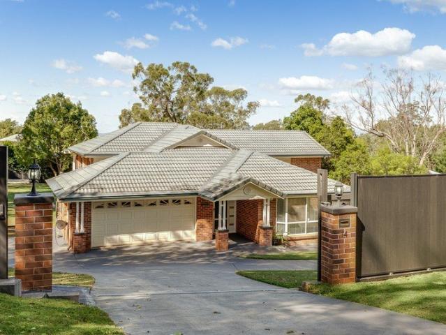 A beautifully renovated retreat with space and privacy 4021m2