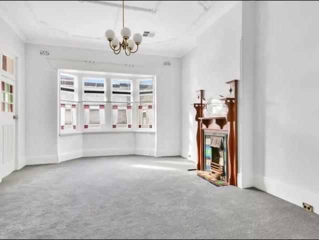 A BEAUTIFULLY UPDATED FAMILY HOME WITH PERIOD FEATURES