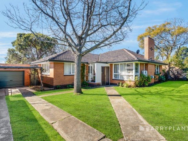 A Belmont Classic With Space, Potential & Position